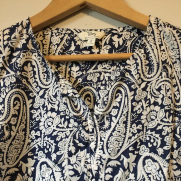 Tilley Navy Paisley 100% Cotton Tunic Neck Tank Top - Picture 3 of 13